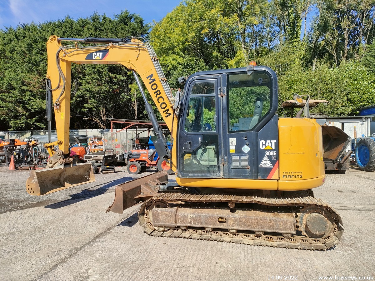 CAT 380E 2CR EXCAVATOR 2012